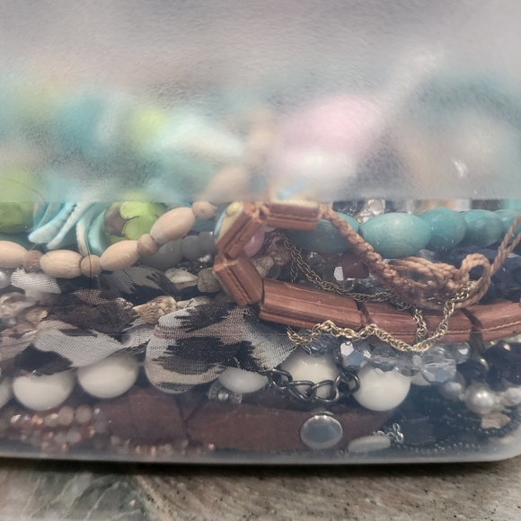 5 lb Mystery Jewelry Box – Bulk Lot for Resale, Crafting & Collecting - Picture 7 of 15